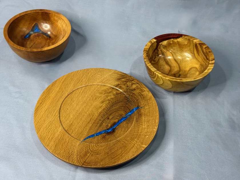 Bruce Metzdorf: Plate, 2 Bowls